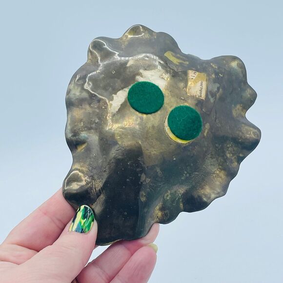 Vintage Brass Leaf Shaped Shallow Trinket Dish - Picture 3 of 4